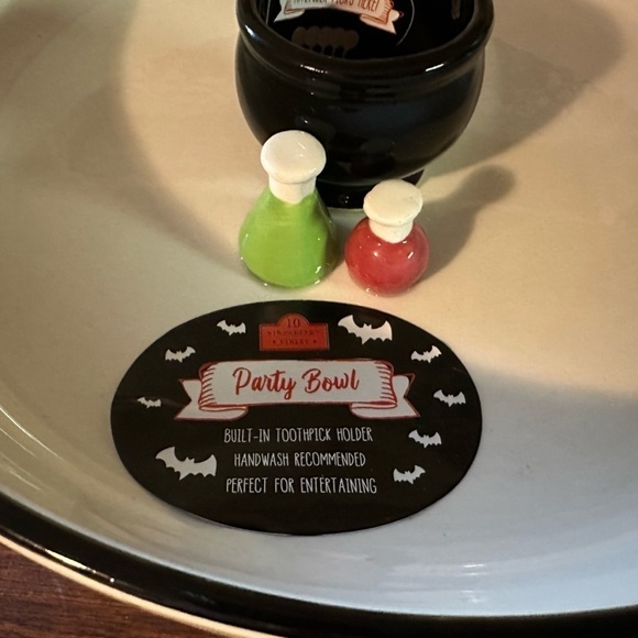 Witchy cauldron party bowl appetizer serving dish NWT! - Picture 2 of 9